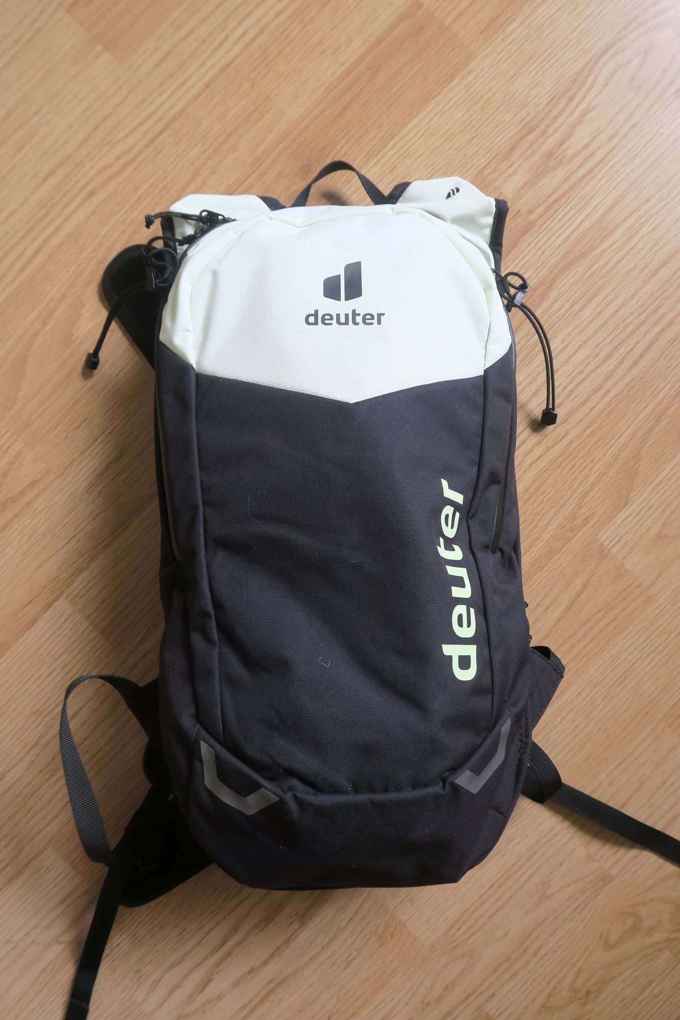 deuter hiline 8