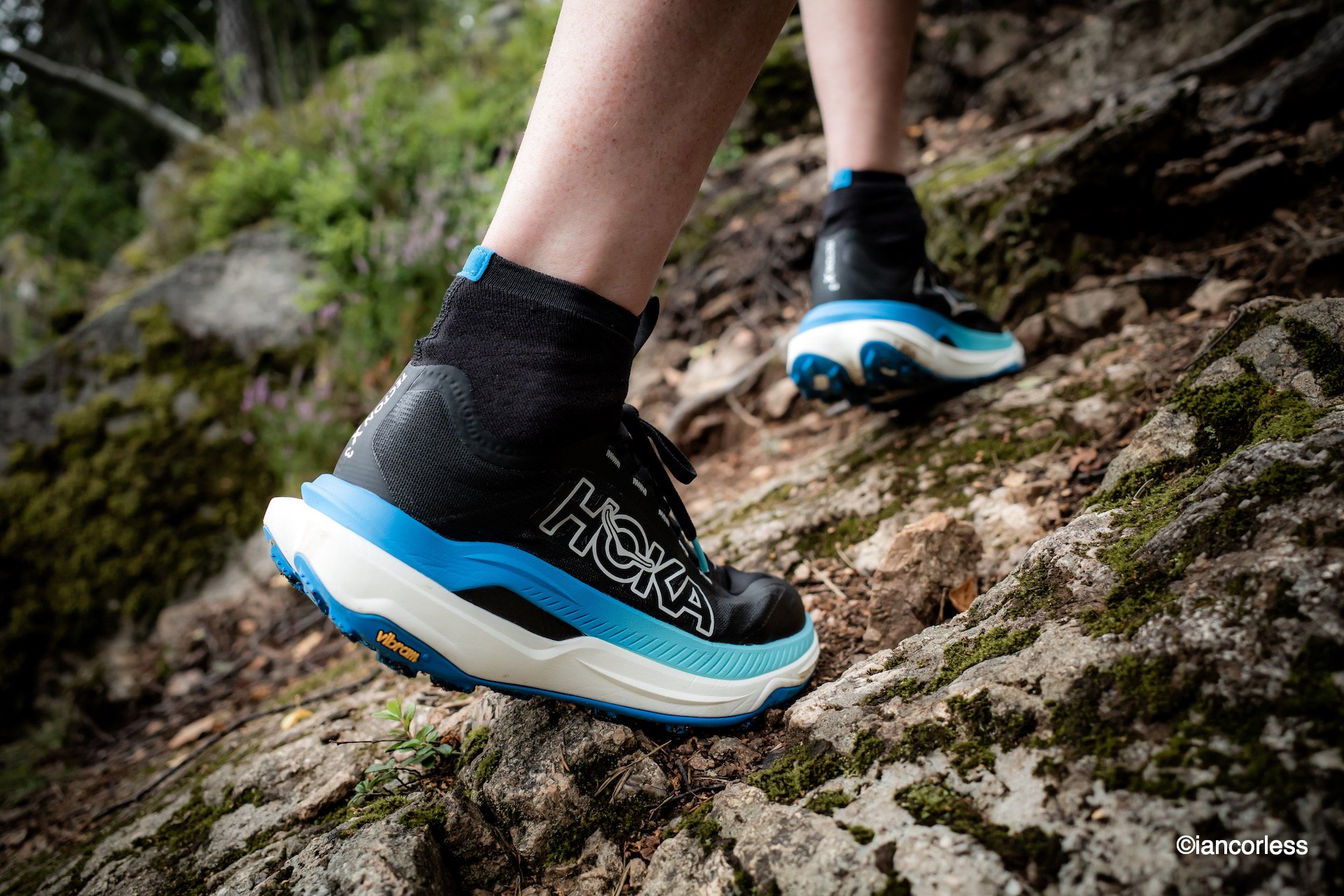 Hoka Tecton X3
