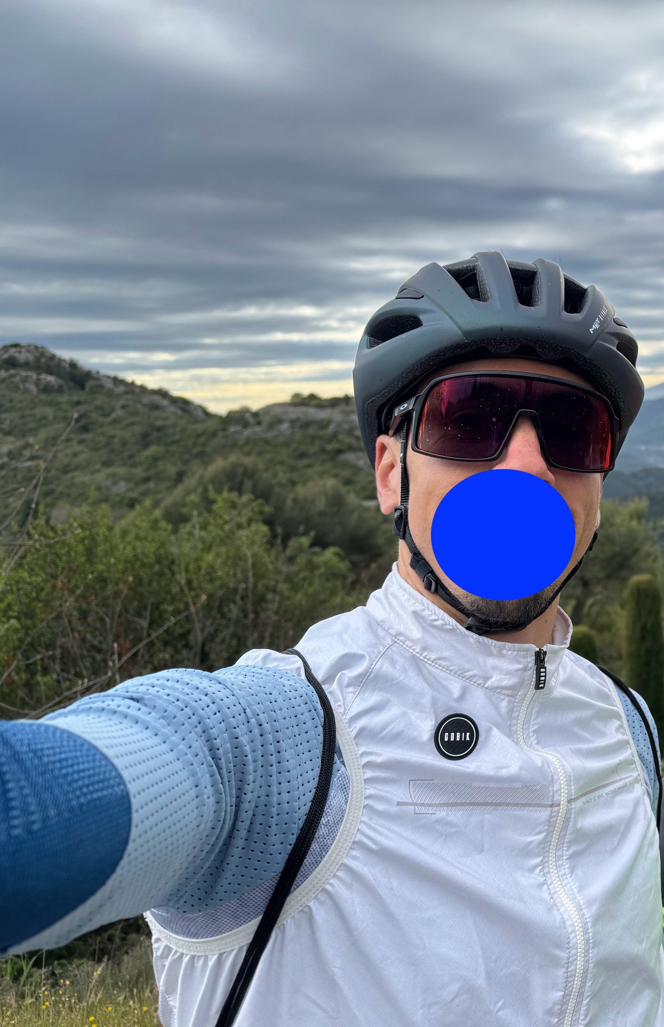 Oakley Sutro