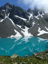 Une autre approche pour le lac Blanc du Belledonne