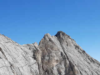 Il reste des glaciers dans les Pyrénées !!