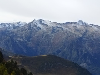 Première neiges et la forêt enchantée 