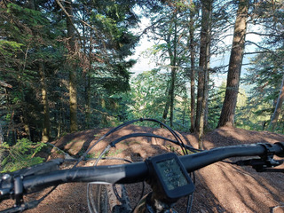 VTT sous le soleil après travail