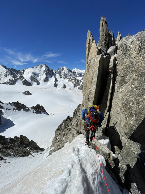 Aiguille du tour : Arrête de la table 