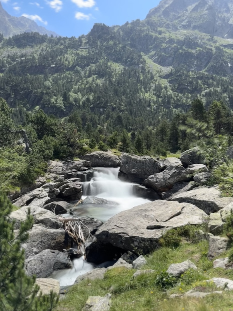 Grand bleu, grand beau, Lac d’Estom depuis Cauterets