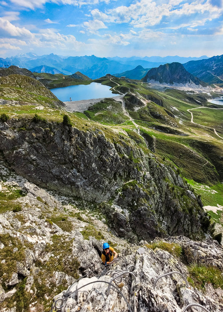 Prise de hauteur à Belle Plagne - La via ferrata des Bourtes