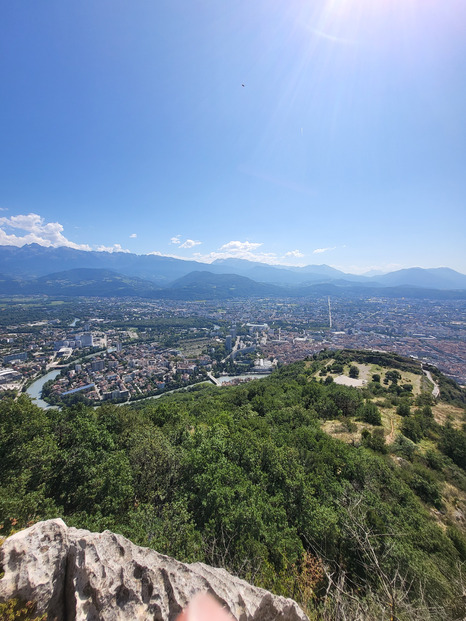 Grottes de la bastille ☀️