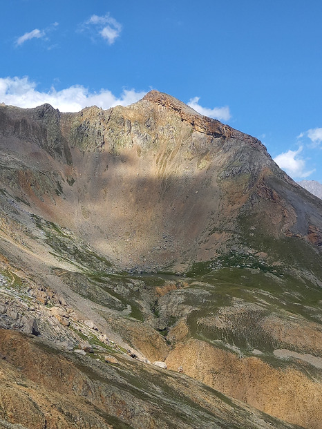 Sommet de la Blanche et bivouac au lac de Puy Aillaud 