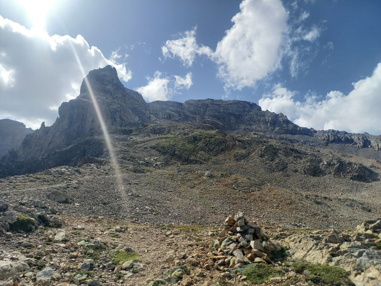 Sommet de la Blanche et bivouac au lac de Puy Aillaud 