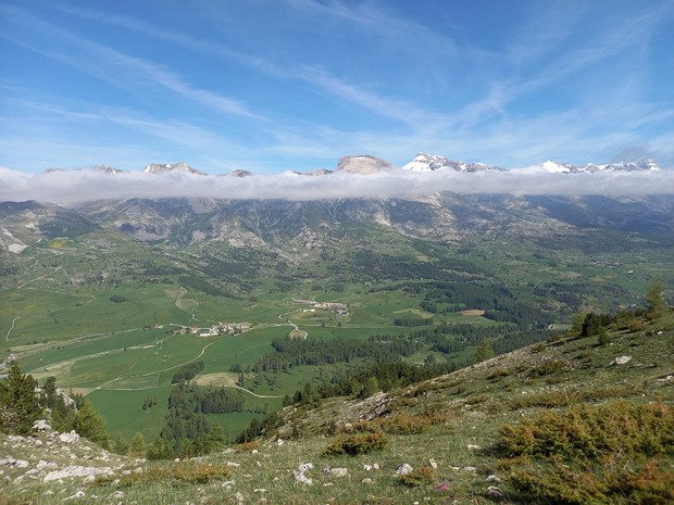 Balade insolite au plateau de Bure