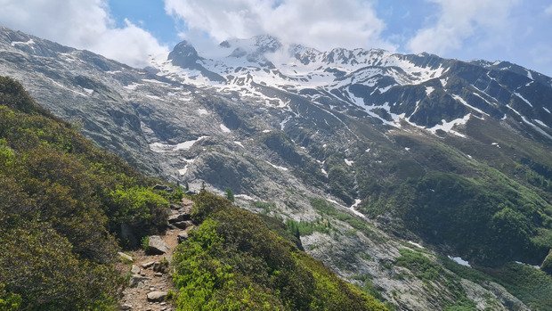 Première sortie alpi de la saison, direction Tête Blanche!