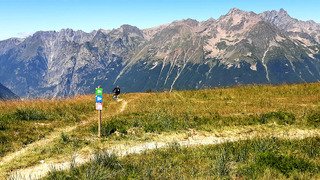 Du VTT panoramique entre l'Alpe d'Huez et Villard-Reculas