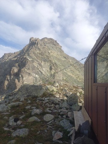 Du collet du pelvas a la crete de Praroussin.... Aérien !