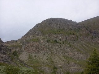 Du collet du pelvas a la crete de Praroussin.... Aérien !