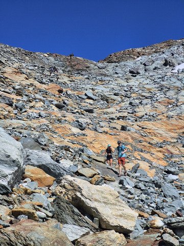 Faire découvrir la haute montagne aux enfants 