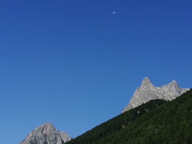 Ultra montée - ultra éclaté