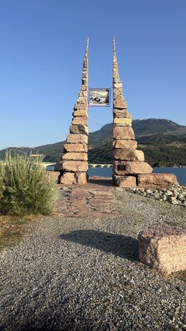 Morning lake