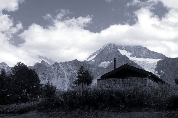 Lötschental, les plaies silencieuses