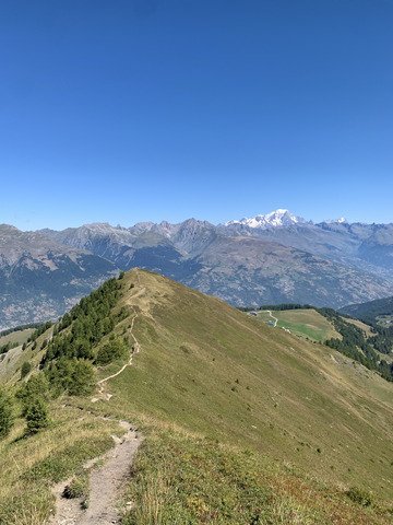Vue sur La Plagne - Mont Jovet et crête des Étroits