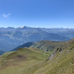 Vue sur La Plagne - Mont Jovet et crête des Étroits