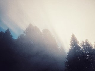 Au dessus des nuages