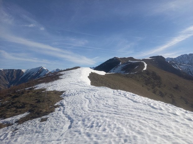 Tour des cr&ecirc;tes d'Aspres les Corps