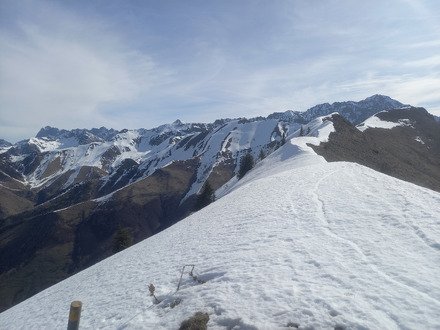 Tour des cr&ecirc;tes d'Aspres les Corps