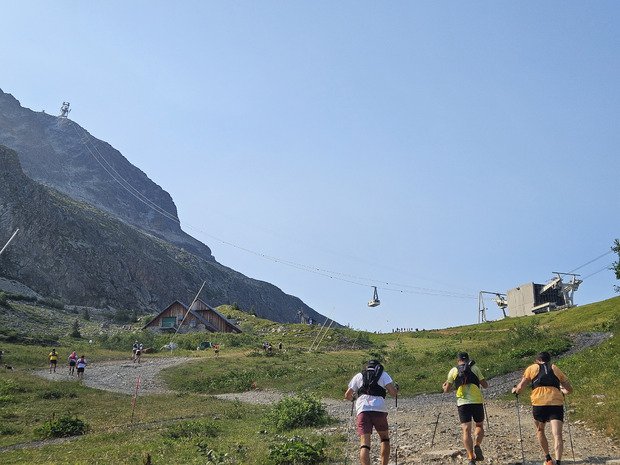 Trail Tour : boucler la boucle entre Vaujany, Villard et Oz
