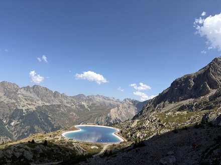 Tour des lacs dans le massif des grandes rousses!
