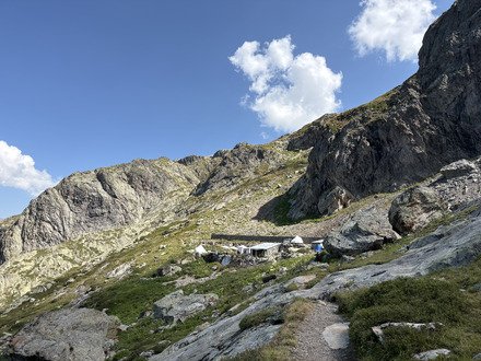 Tour des lacs dans le massif des grandes rousses!