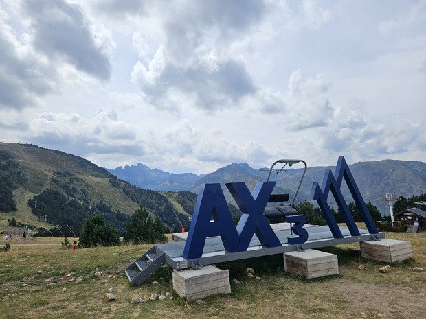 Visite &agrave; Ax