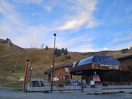 Sunset session : tour de Chamrousse en VTTAE