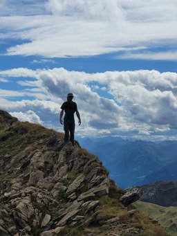 Cret du Rey pour voir l'ar&ecirc;te 