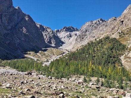 Rocher de l'Yret par le vallon de la Montagnolle