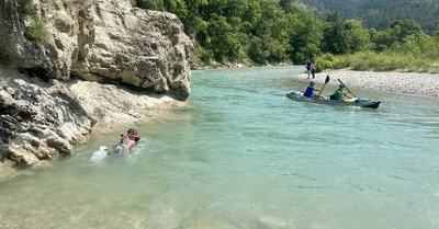 Descente de la Dr&ocirc;me en Cano&euml;, de Vercheny &agrave; Saillans Ouest.