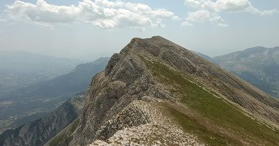 Montagne de Faraut, du roc roux &agrave; la t&ecirc;te de Girbault