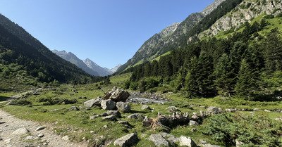 Grand bleu, grand beau, Lac d&rsquo;Estom depuis Cauterets