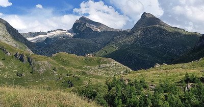 Glacier et col d'Arn&egrave;s (3012m)