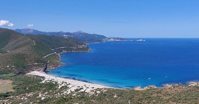 Trail matinal dans le d&eacute;sert des Agriates 😎🤩