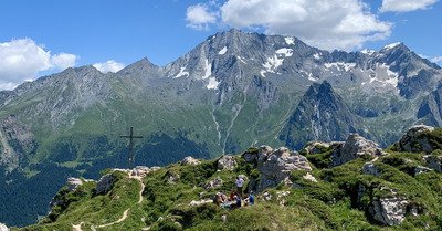 La Dent du Villard depuis le Lac de la Rosi&egrave;re