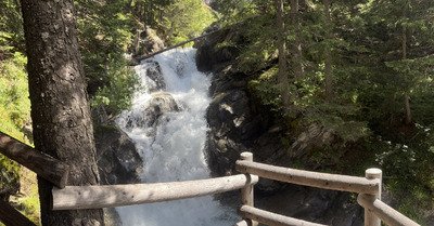 Sublimes cascades des Gli&egrave;res