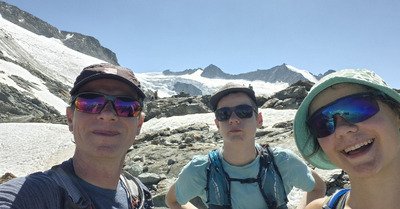 Faire d&eacute;couvrir la haute montagne aux enfants 