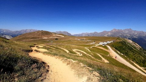 Virages Alpe d'Huez : VTT et m&eacute;ga ambiance Tour de France 