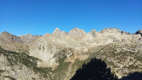 Beau, sauvage et pentu: ARAGON ⛰️