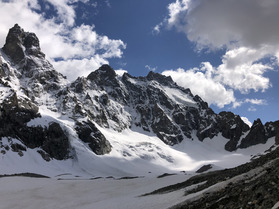 Alpinisme: Dans la face Nord de l'Ailefroide orientale