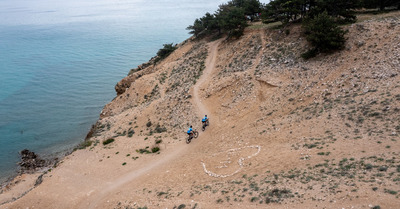 Dramatic mountainbike racing at Stage 2 of the 4Islands 2024 Croatia