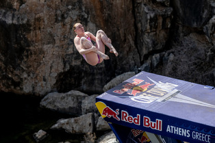 Red Bull Cliff Diving World Series 2024 - Athens (GRE) - Winning Dive (Women)