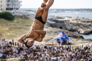 Red Bull Cliff Diving World Series 2024 - Polignano a Mare (ITA) - Winning Dive (Men)
