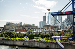 Red Bull Cliff Diving World Series 2024 - Montreal (CAN) - Winning Dive (Men)