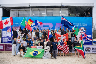 Off to a great start with some Tow-In Action at GWA Wingfoil World Cup 2024 in Ibiraquera (BRA)